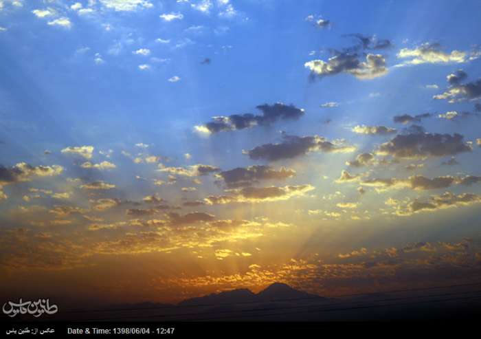 غروب سحرآمیز خورشید آخرین برج تابستان در شمال غرب ایران