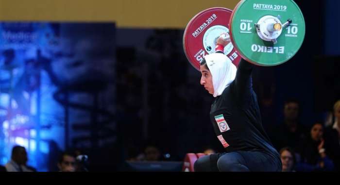 وزنه برداری ترکیه| نخستین مدال وزنه‌برداری بانوان ایران کسب شد/مدال برنز برای حسینی