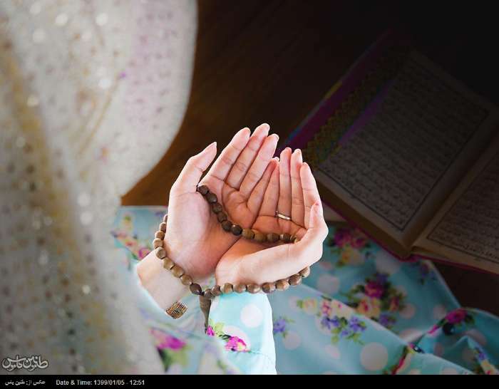 قرار معنوی در مبارزه با ویروس کرونا/ اقامه نماز استغاثه یکی از راه‌های گسترش معنویت توسط زنان مومن ایرانی است