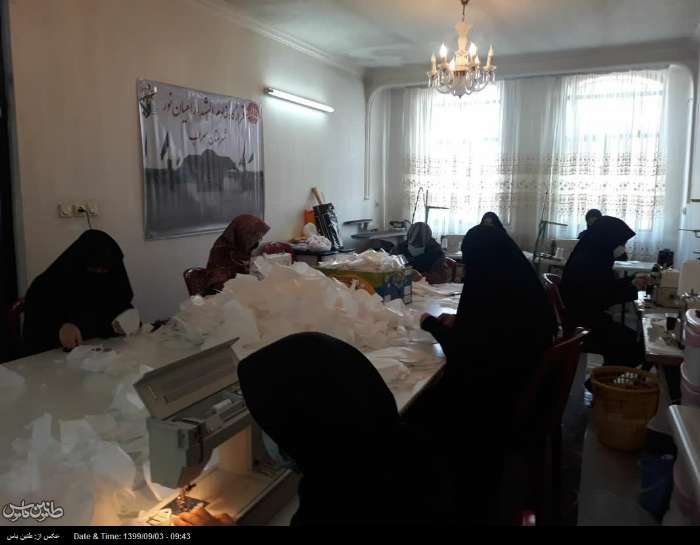 تلاش جهادگران خادم الشهدا حوزه خواهران فاطمیه سپاه ناحیه سراب در دوخت ماسک
