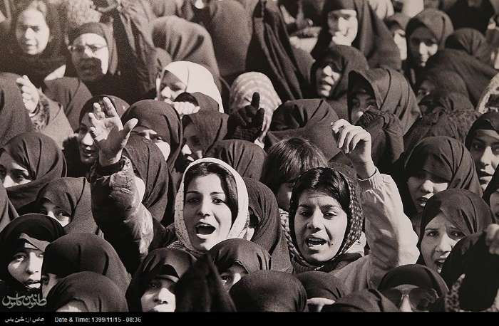 نقش حمایتی زنان از انقلاب اسلامی/ لزوم ایجاد زمینه برای شکوفایی ظرفیت های بانوان