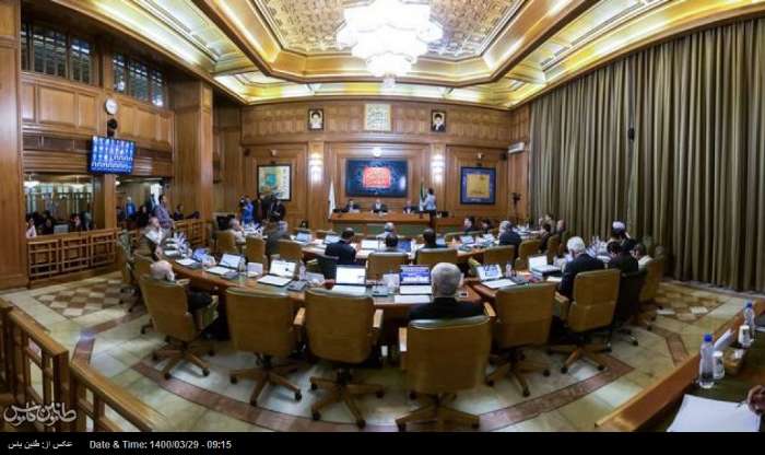 شورای شهر انتخاباتی که عرصه مدیریتی را برای زنان باز می کند