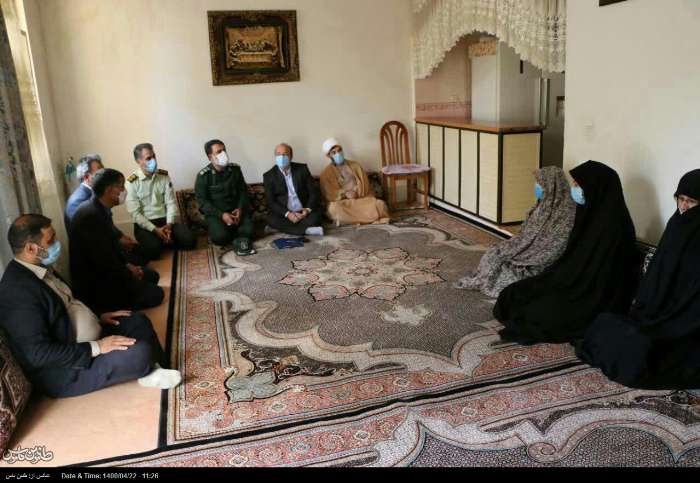 فرمانده ناحیه مقاومت شازند: زنان در هشت سال دفاع مقدس با تأسی از حضرت زینب(س) حماسه های فراموش نشدنی آفریدند