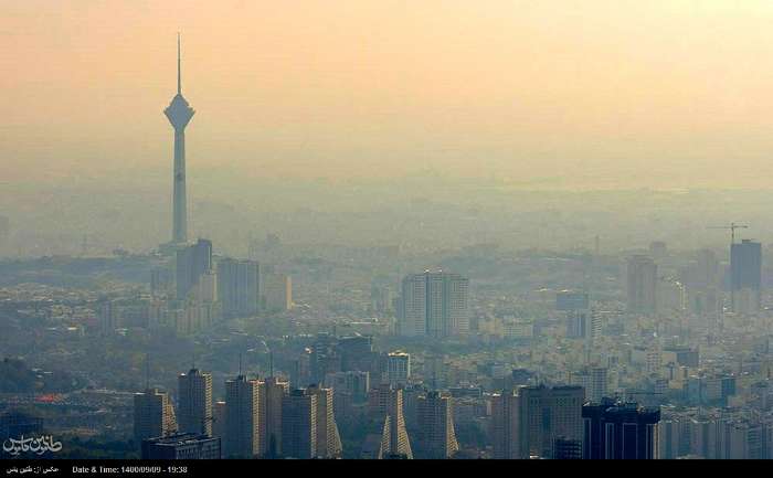 وضعیت قرمز ۲۲ ایستگاه کیفیت هوای تهران