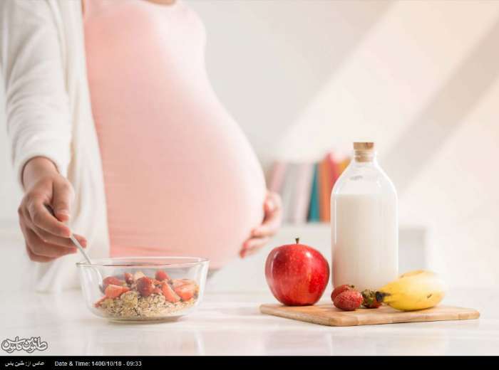 زنان باردار خوردن انار، سیب شیرین و بادام را فراموش نکنند/ لزوم وجود غلات سبوس دار و مواد پروتئینی در سبد غذایی مادران باردار