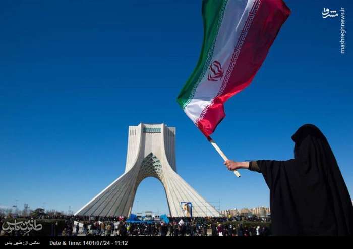 انقلاب اسلامی نقطه عطف بازیابی نقش اقتصادی، اجتماعی و سیاسی ز نان در ایران