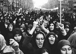 نقش پررنگ «زنان» در انقلاب اسلامی ستودنی است