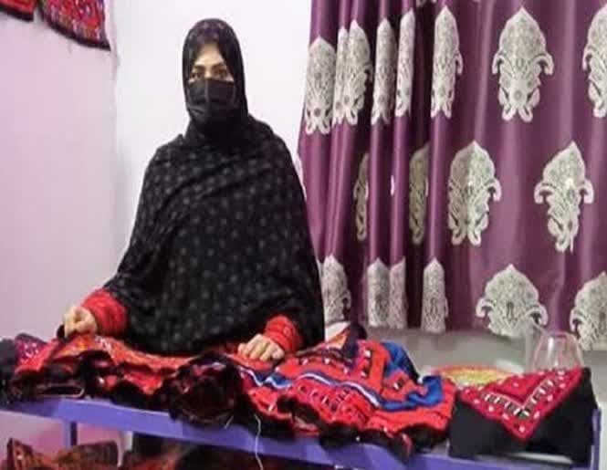 ترویج هنر اصیل بلوچستان در جهت خود کفایی زنان سرپرست خانوار