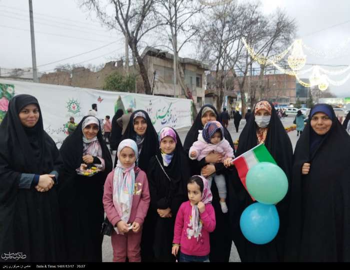 گلستان زیر سایه آفتاب عالم تاب/ مردم پای کار جشن عید امید + تصویر