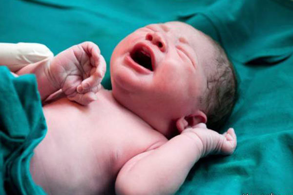 اولین نوزاد سال جدید کجا به دنیا آمد