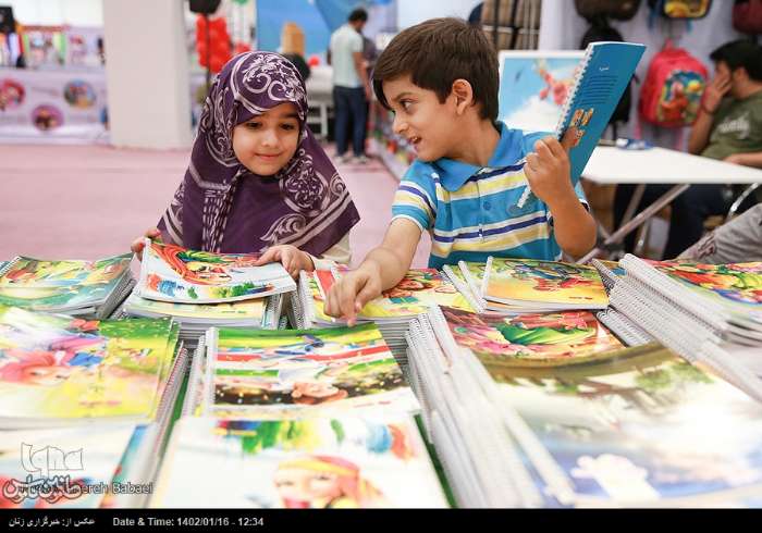 متنوع‌ترین فروشگاه عرضه محصولات ایرانی ـ اسلامی را در نمایشگاه قرآن ببینید
