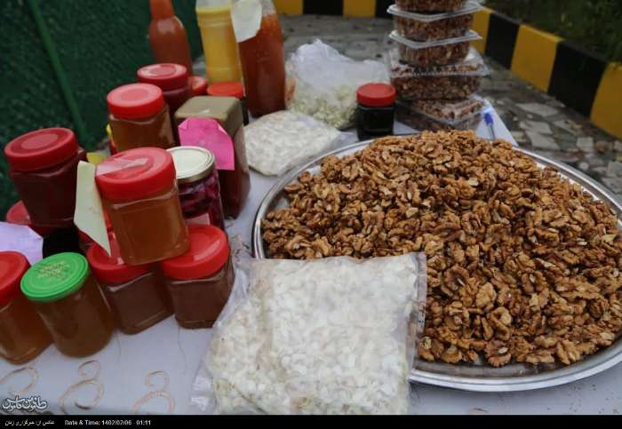 اولین بازارچه مشاغل خانگی و کسب و کار خرد بانوان در نوشهر گشایش یافت