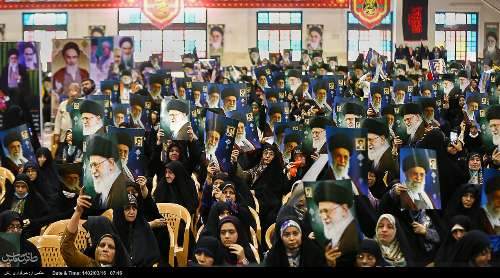 بیعت بانوان اصفهانی با ولایت