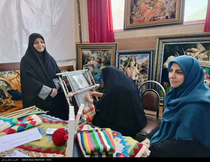 به بهانه روز جهانی صنایع دستی، گلیم بافی هنری که به دست بانوان حفظ می شود!