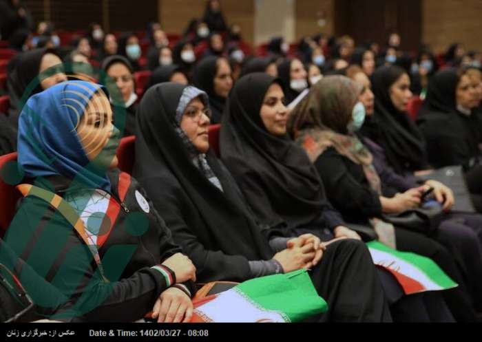 اشتغال، راهی برای افزایش مشارکت اجتماعی زنان/ رضایت از موقعیت اجتماعی از انتظارات براورده نشده زنان بعد از پیروزی انقلاب اسلامی !