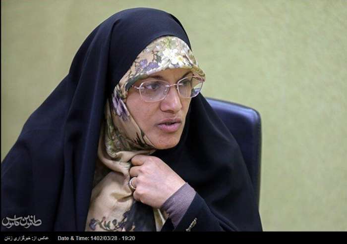 زهره الهیان: حرکت‌های موردی و افراطی در حوزه حجاب، به همدلی جامعه لطمه می‌زند