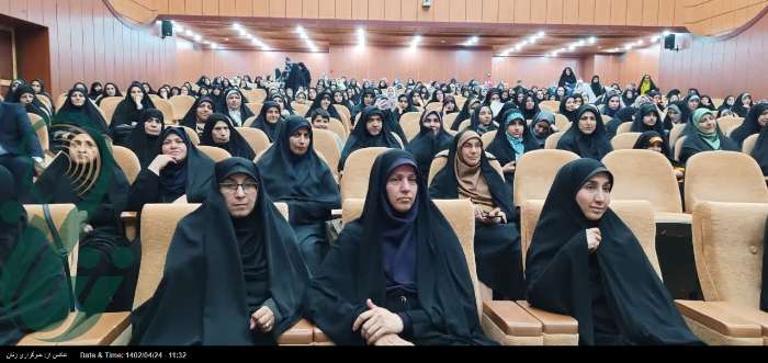 اجتماع بزرگ مدافعان حریم خانواده در خرم آباد  برگزارش شد