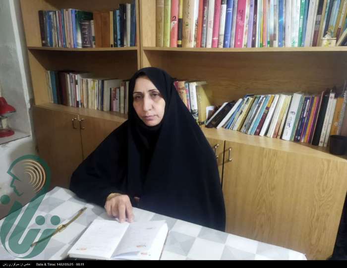 یکی از وظایف امروز ما، پرداختن به معرفی شهدای زن است/ ضرورت جهاد تبیین از دلایل ورودم به ادبیات پایداری است