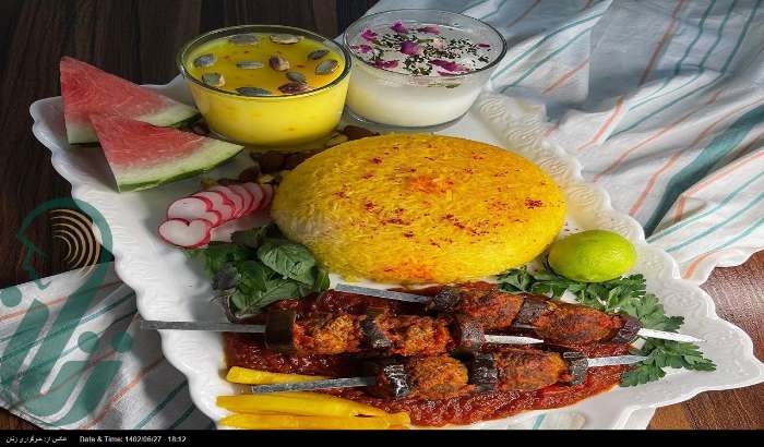 طرز تهیه کباب گوشت قلقلی با بادمجان سیخی