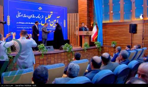 از بانوی طلبه فعال مازندرانی در عرصه برنامه سازی رسانه ای تجلیل شد