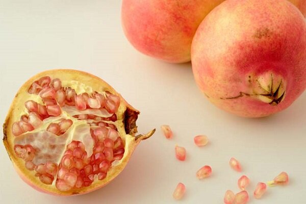 کدام میوه‌ها برای لاغر شدن مناسبند؟