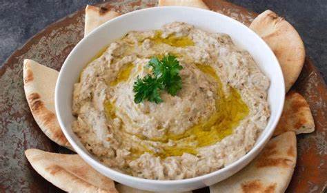 خوراک خوش طعم و مزه بادمجان ماست