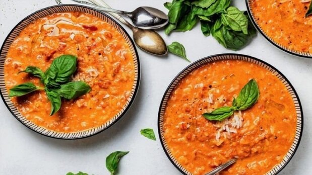 طرز تهیه سوپ دیوران ترکیه‌ای با کوفته ریزه