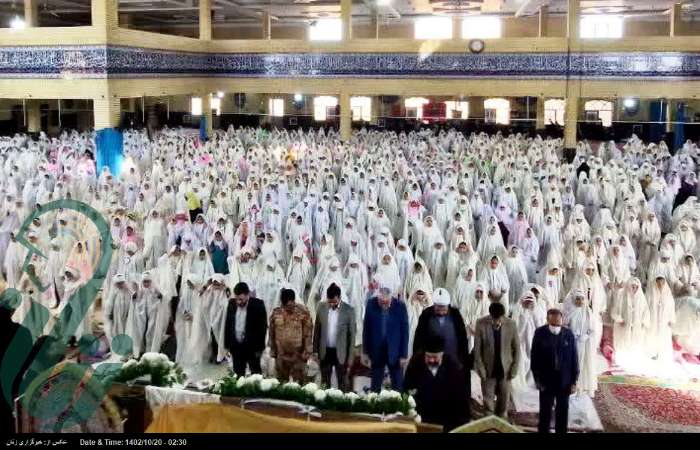 آیین جشن تکلیف ۱۶۰۰ فرشته زمینی در بهارستان برگزار شد