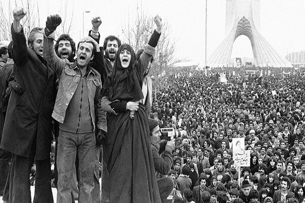 احیای فرهنگ جهاد و شهادت با انقلاب اسلامی