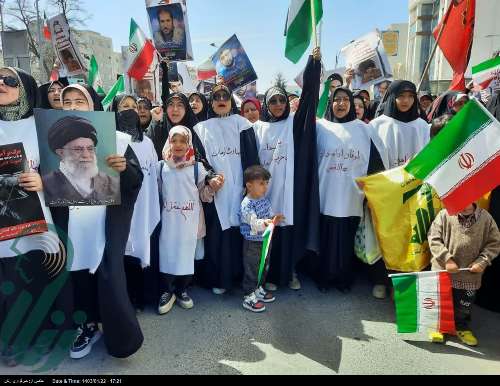 راهپیمایی روز قدس | اعلام حمایت از زنان و کودکان غزه ، توسط بانوان کفن پوش اردبیلی