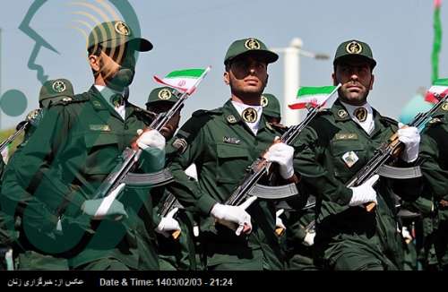 سپاه پاسداران انقلاب اسلامی بازوی توانمند و دژ مستحکم انقلاب
