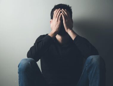 ۶ دلیلی که مردان از خدمات روان‌درمانی استفاده نمی‌کنند