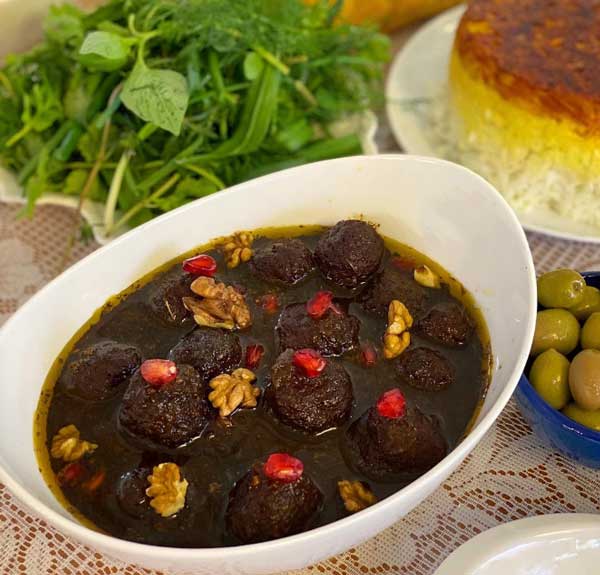 طرز تهیه شفته سماقی کاشانی، یک غذای خوشمزه و لذیذ