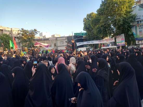 تجمع بزرگ مدافعان حریم خانواده در کرمانشاه برگزار شد