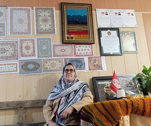 از آموزش به بانوان زندانی تا ایجاد کارگاه بزرگ قالیبافی