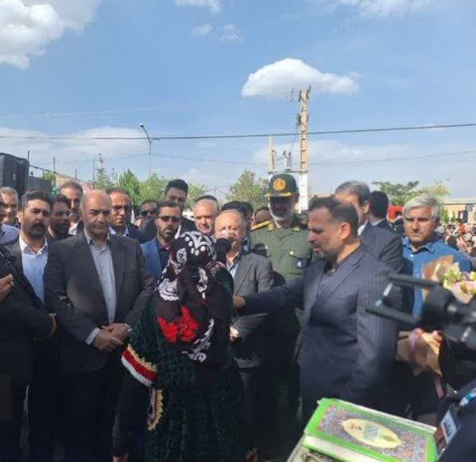 پارک بانوان بروجرد با حضور معاون عمرانی وزیر کشور افتتاح شد