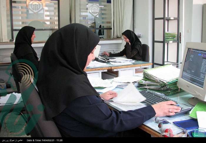 سهم زنان از جامعه کارمندی بیشتر شد
