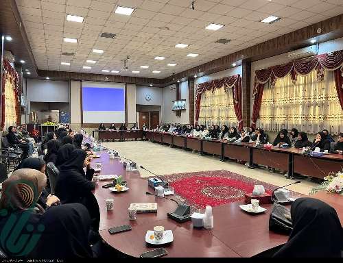نشست با دختران ورزشکار شهرستان بوئین زهرا