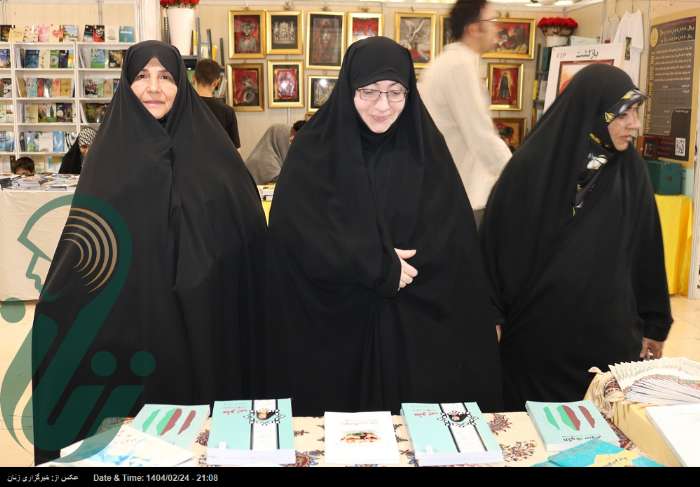 نمایشگاه‌های کتاب در تقویت هویت فرهنگی زنان نقش تاثیرگذاری دارند/ لزوم توجه به تولید محتوای جذاب در حوزه کتاب برای نسل جوان/انتشارات لشکر فرشتگان؛ پل ارتباطی بین فرهنگ و زنان