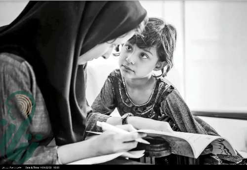نگاهی به سکوت مادرانه و نقش فرهنگ و روانشناسی در زندگی مادران