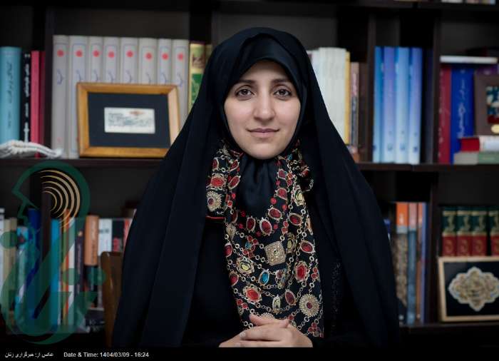 دولت چهاردهم معتقد به دو بال زنان و مردان برای پیشرفت کشور است