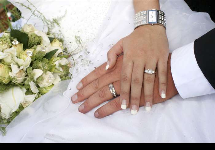 ازدواج دیررس، معضل پنهان نسل جوان است