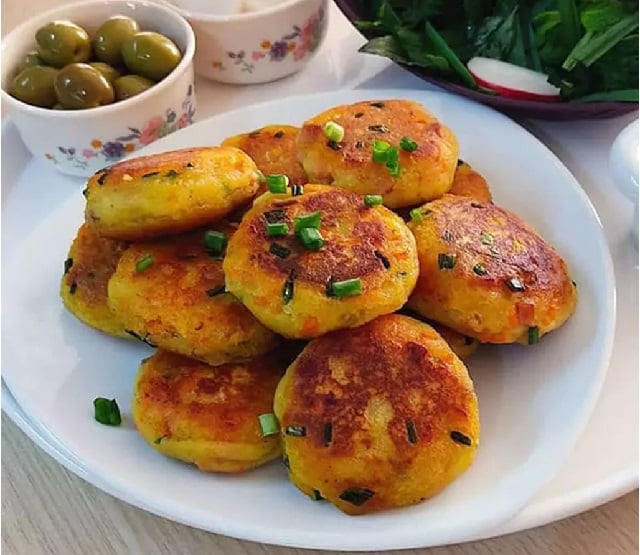 طرز تهیه کوکوی برنج؛ ساده و خوشمزه