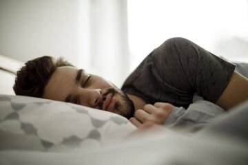 تجربه خواب راحت با مصرف این خوراکی‌ها