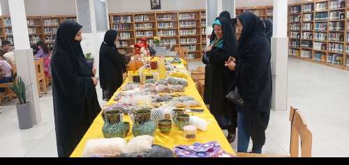 برگزاری نمایشگاه صنایع دستی در صالح آباد