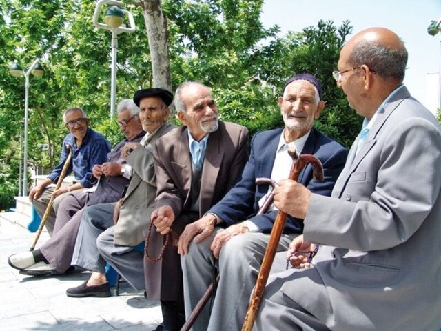 توصیه‌های روانشناختی و تغذیه ای برای حمایت از سالمندان در شرایط اضطراری