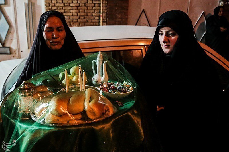 کلیپ| مراسم نذر سینی شهر شنبه شهرستان دشتی