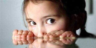 ضرورت توجه به سلامت روانی کودکان در برابر اخبار و تصاویر حوادث