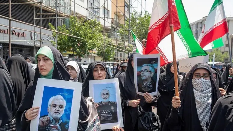 نقش محوری و پررنگ  بانوان در جنگ تحمیلی ۱۲ روزه