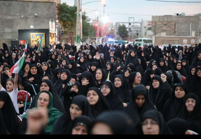 اجتماع 4 هزار نفری «زینبیون» در سمنان برگزار شد